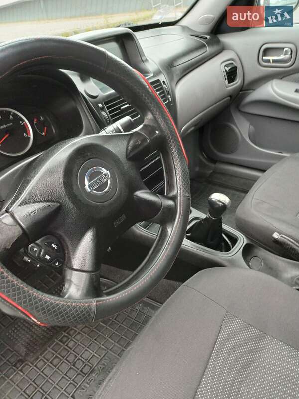 Хэтчбек Nissan Almera 2002 в Львове фото 8 Хэтчбек Nissan Almera 2002 в Львове