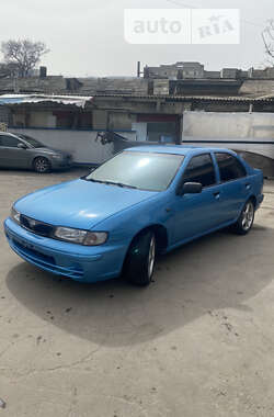 Седан Nissan Almera 1997 в Одессе