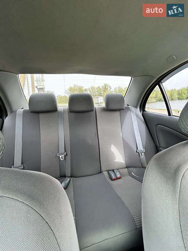 Седан Nissan Almera 2007 в Смеле