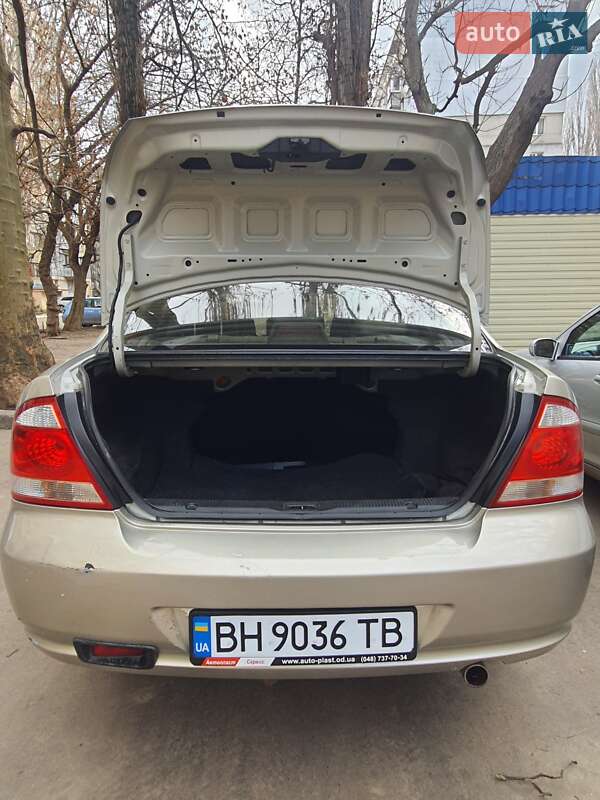 Седан Nissan Almera 2007 в Одессе