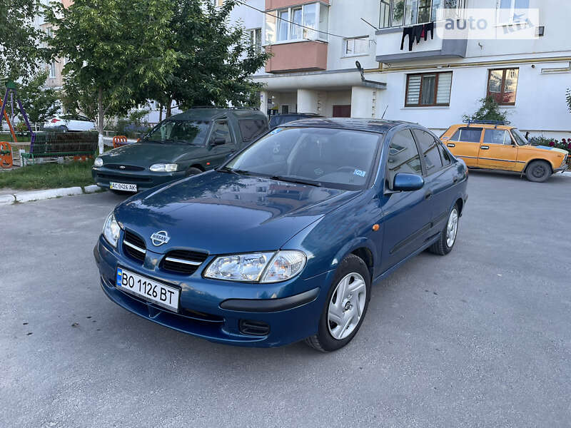 Седан Nissan Almera 2002 в Теребовлі