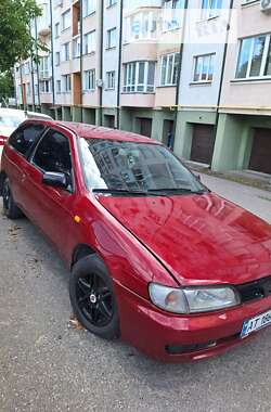 Хетчбек Nissan Almera 1998 в Чернівцях