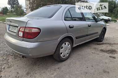 Седан Nissan Almera 2005 в Львові