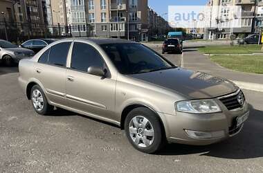 Седан Nissan Almera 2011 в Києві