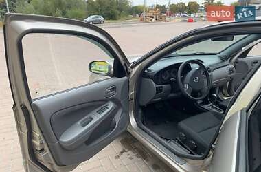 Седан Nissan Almera 2010 в Киеве