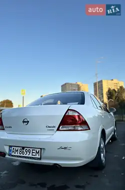 Nissan Almera 2012