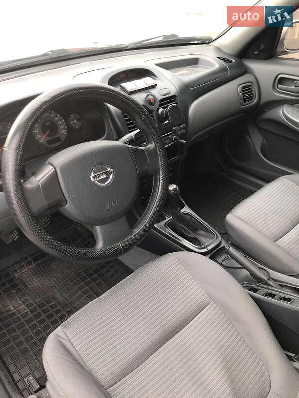 Седан Nissan Almera 2007 в Харькове