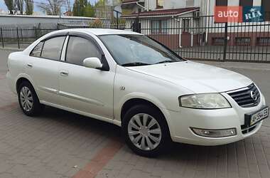 Седан Nissan Almera 2012 в Києві