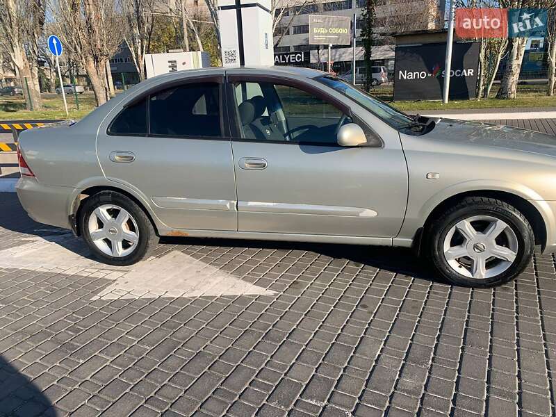 Седан Nissan Almera 2007 в Одесі
