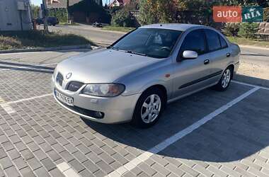 Седан Nissan Almera 2002 в Бузовой