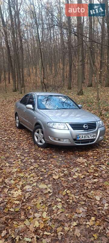Седан Nissan Almera 2008 в 