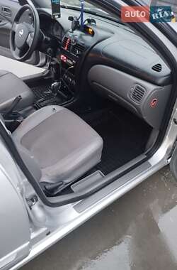 Седан Nissan Almera 2011 в Бердичеві