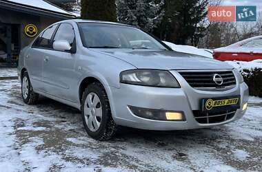 Седан Nissan Almera 2011 в Львові