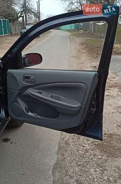 Седан Nissan Almera 2006 в 