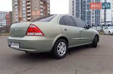 Nissan Almera 2010