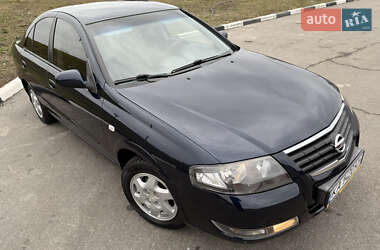 Седан Nissan Almera 2011 в Киеве