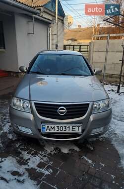 Седан Nissan Almera 2011 в Житомире