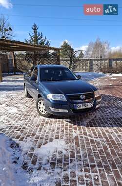 Седан Nissan Almera 2006 в Лебедине