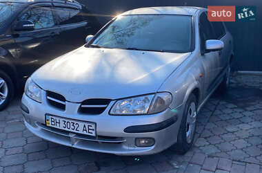 Хэтчбек Nissan Almera 2001 в Одессе