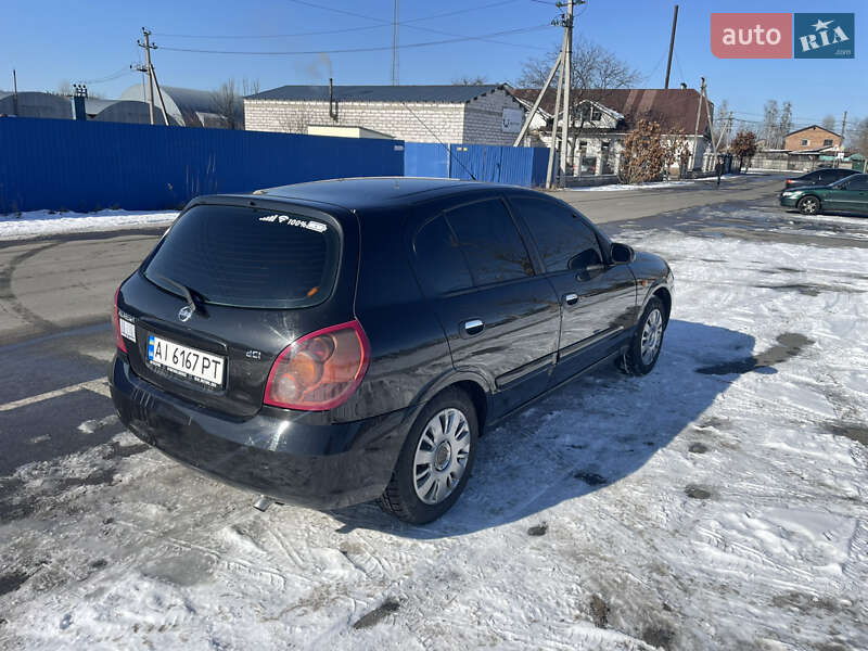 Хетчбек Nissan Almera 2005 в Вишгороді