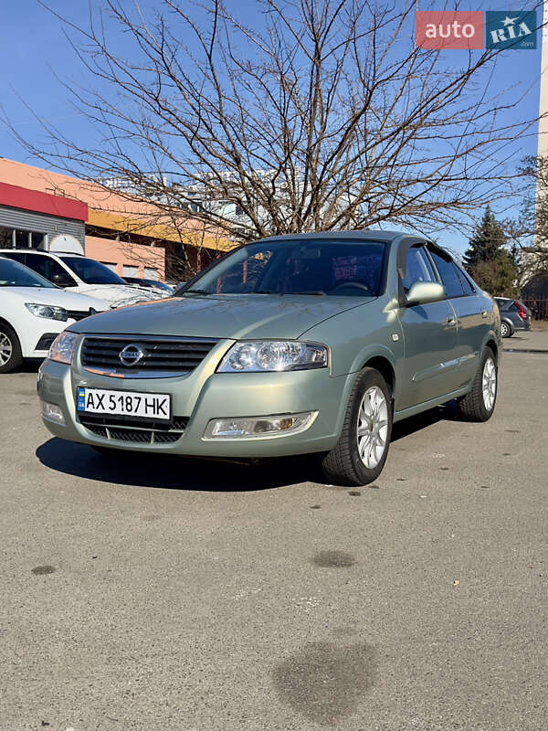 Nissan Almera 2011