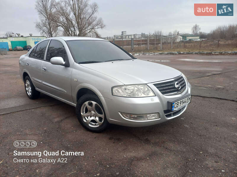 Седан Nissan Almera 2011 в Чернігові