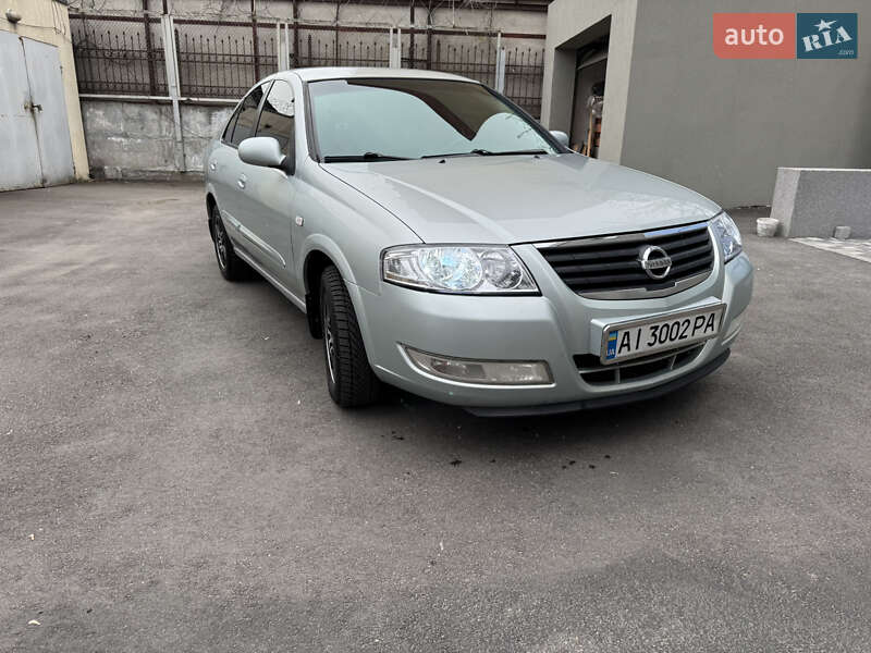 Nissan Almera 2006
