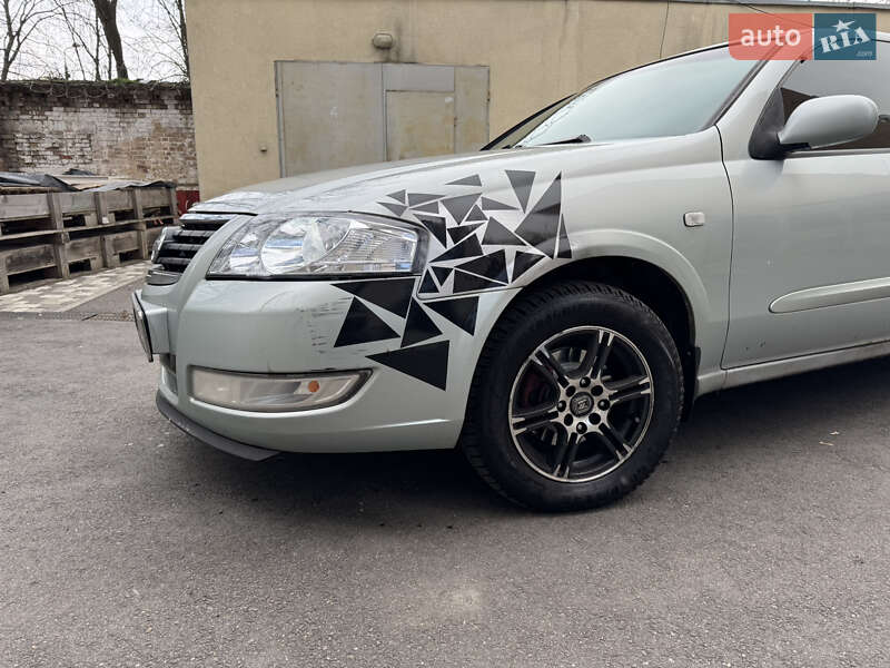 Седан Nissan Almera 2006 в Киеве фото 3 Седан Nissan Almera 2006 в Киеве
