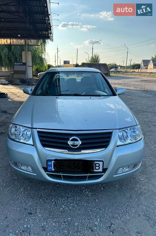 Nissan Almera 2006