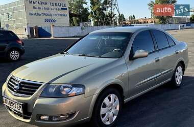Седан Nissan Almera 2010 в 