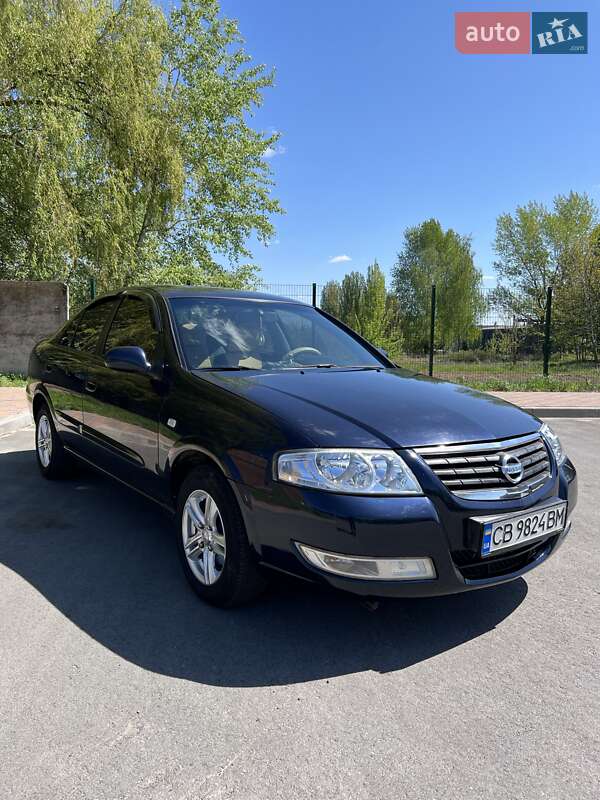Седан Nissan Almera 2012 в 