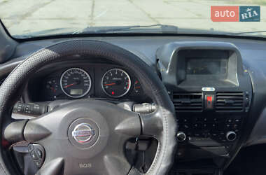 Седан Nissan Almera 2002 в 