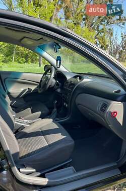 Седан Nissan Almera 2008 в 