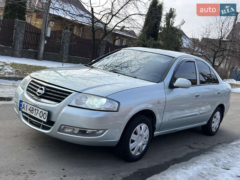 Седан Nissan Almera 2007 в Києві