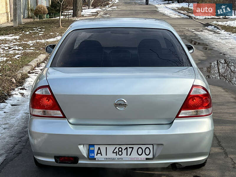Седан Nissan Almera 2007 в Києві