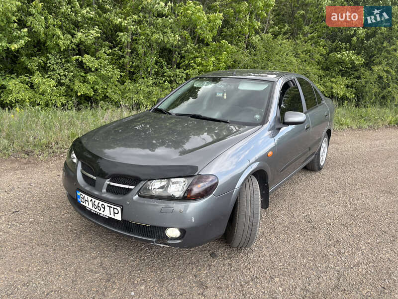 Седан Nissan Almera 2003 в 