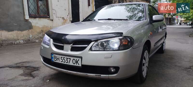 Седан Nissan Almera 2004 в Одесі