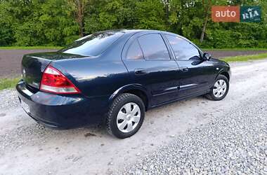 Седан Nissan Almera 2012 в 
