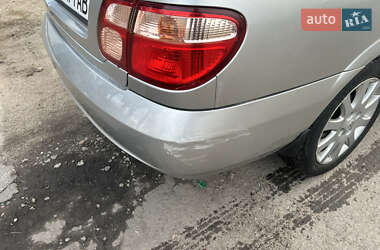 Седан Nissan Almera 2003 в 