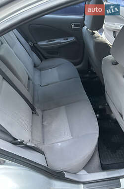 Седан Nissan Almera 2003 в 