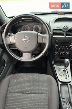 Седан Nissan Almera 2008 в 