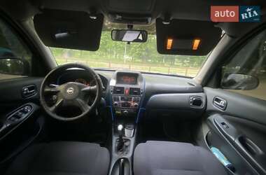 Седан Nissan Almera 2005 в 
