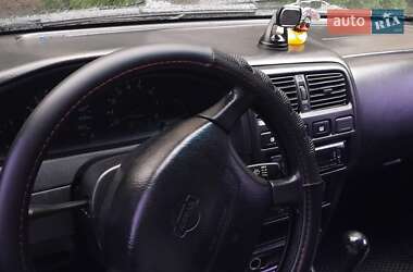 Седан Nissan Almera 1997 в 