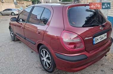 Хетчбек Nissan Almera 2001 в 