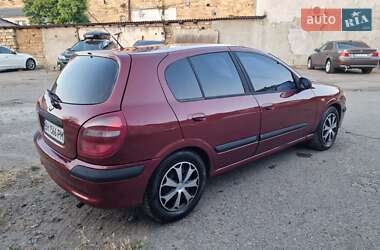 Хетчбек Nissan Almera 2001 в 