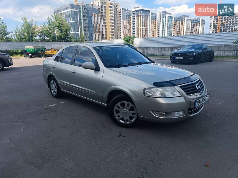 Nissan Almera 2006