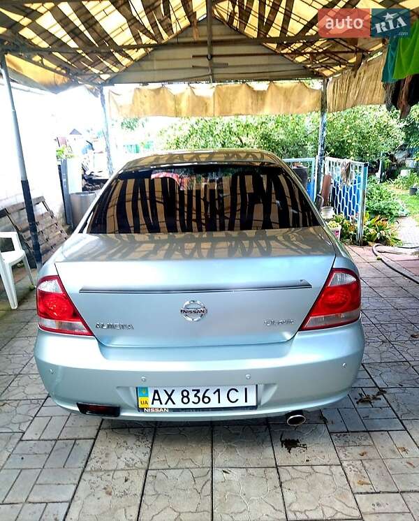 Nissan Almera 2007