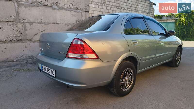 Седан Nissan Almera 2007 в Миколаєві