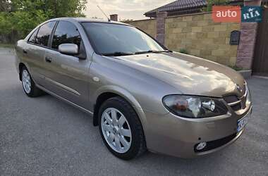 Седан Nissan Almera 2005 в Каменском