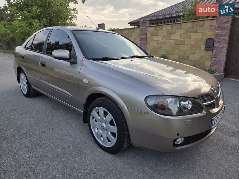 Седан Nissan Almera 2005 в Каменском